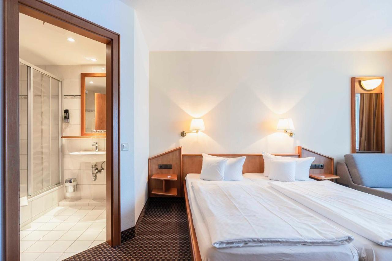 Hotel Markgraf レーニン エクステリア 写真