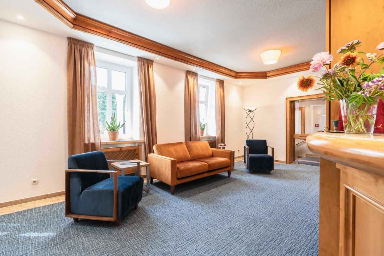 Hotel Markgraf レーニン エクステリア 写真